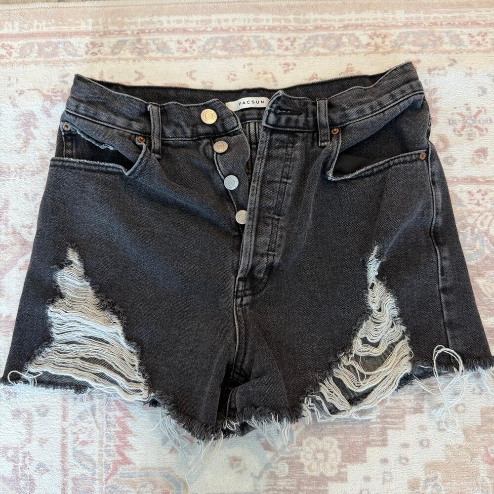 PacSun Black Distressed Ultra High Rise Vintage Shorts Size 27